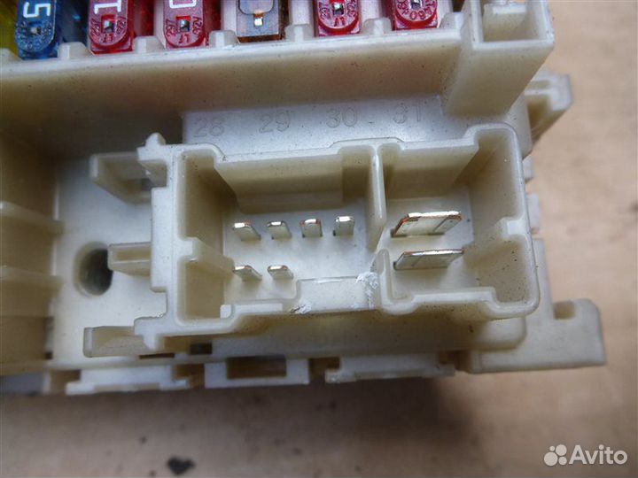 Блок предохранителей Nissan Primera P12 QR20 2003