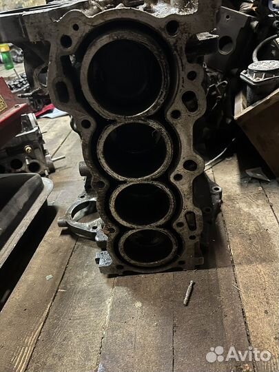 Блок двигателя 1zz-fe