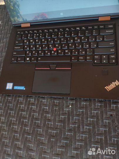 Lenovo thinkpad x1 yoga i7