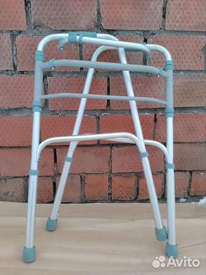 Ходунки для взрослых шагающие Ortonika XS305