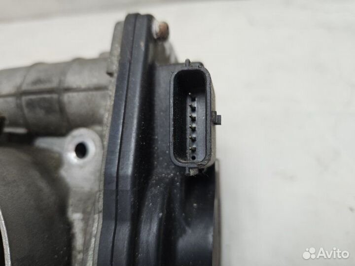 Дроссельная заслонка правая Infiniti Fx35 S51 3.5