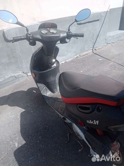 Скутер на ходу