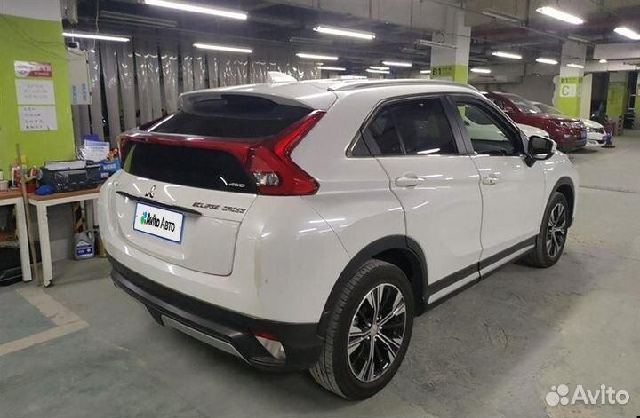 Mitsubishi Eclipse Cross 1.5 CVT, 2019, 40 000 км