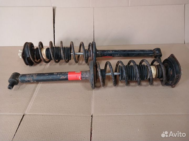 Стойки задние в сборе Audi A4 B5