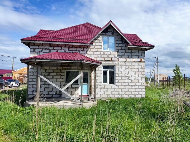 Дом 172 м² на участке 6,7 сот.