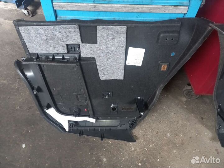 Обшивка багажника VW Tiguan 1