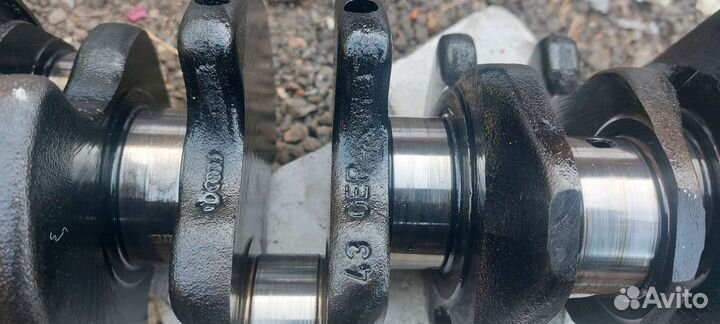 Коленвал Ауди 100/A6 C4 2.5 tdi