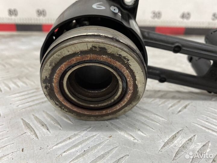 Б/У выжимной подшипник Ford Fusion CBK fxja 1.4L