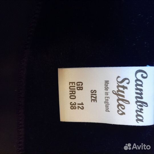 Фиолетовое бархатное платье