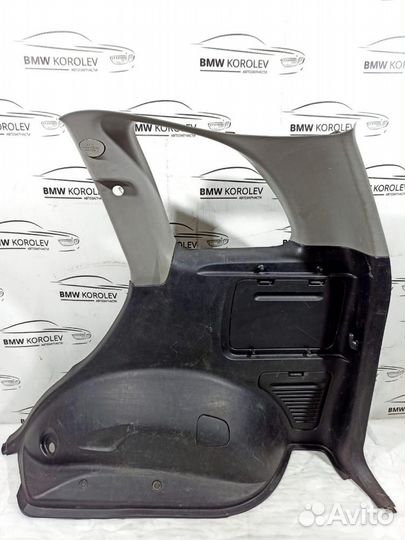 Обшивка багажника toyota RAV 4 2000-2005 правая 5