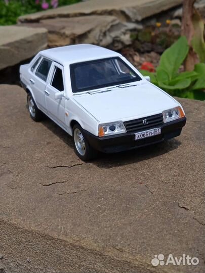 Модель ваз21099