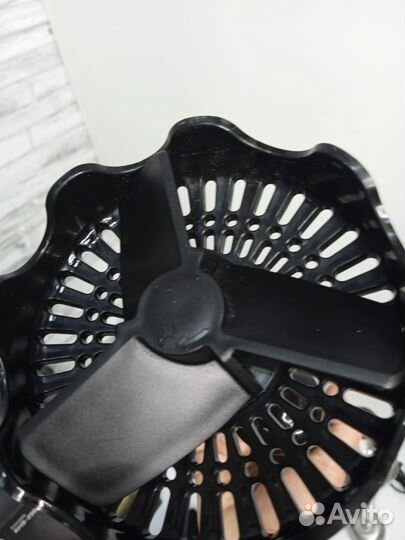 Погружной блендер Redmond