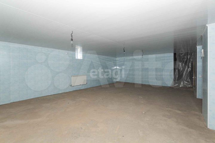 Дом 319 м² на участке 5,5 сот.