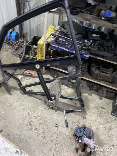 Ауди А6 С5 задний правый эсп с рамкой
