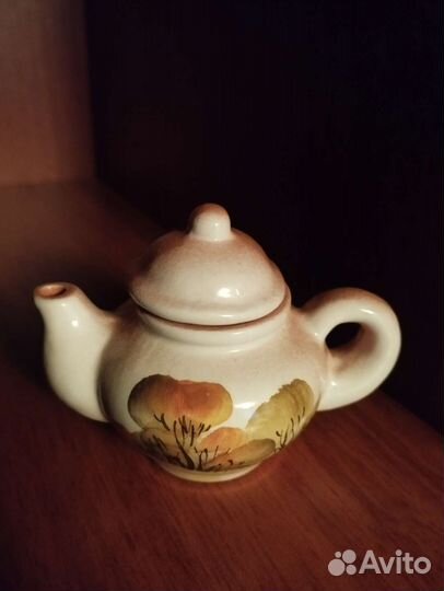 Керамические фигурки, подсвечники, колокольчики