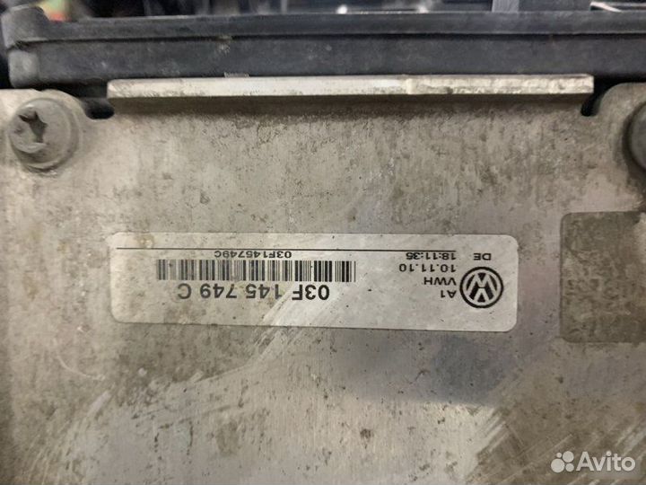 Коллектор впускной Skoda Octavia A5