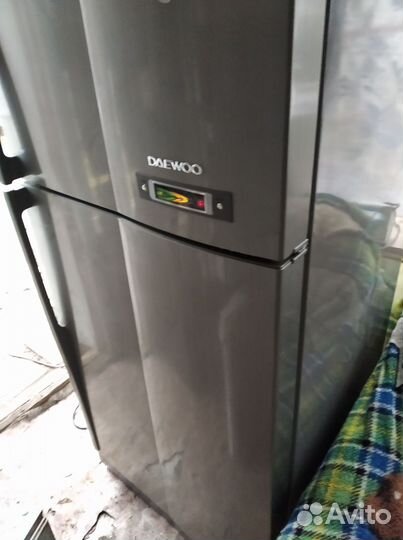 Холодильник мощный daewoo
