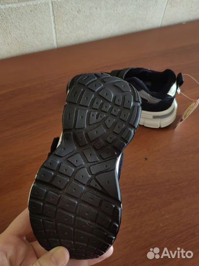Кроссовки для мальчика 24 25
