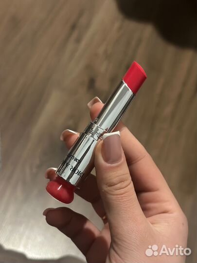 Dior помада 536