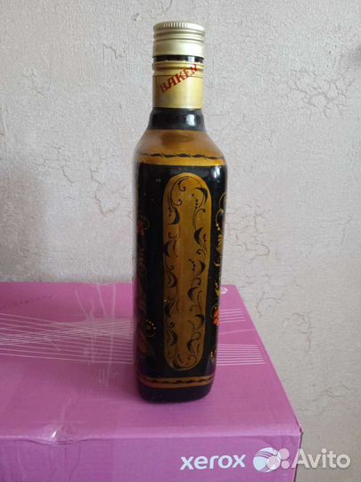 Бутылка хохлома