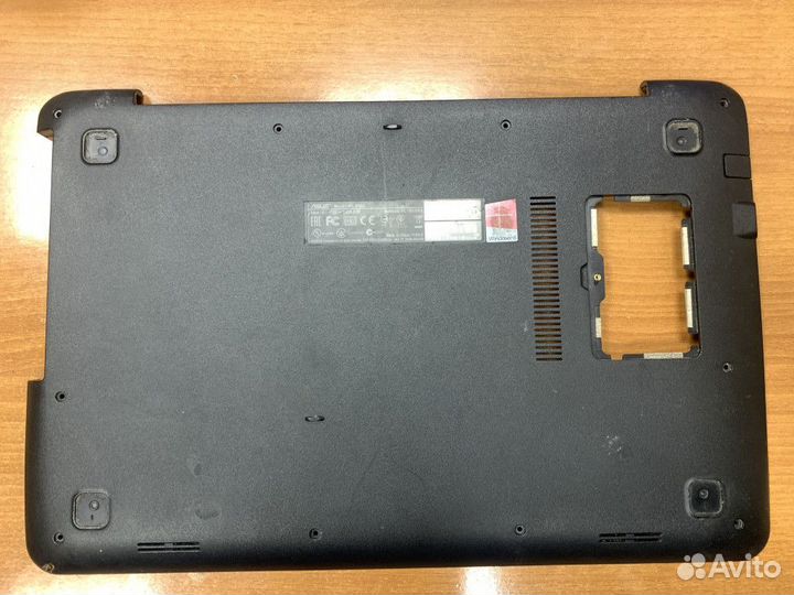 Поддон(1) Asus X554L