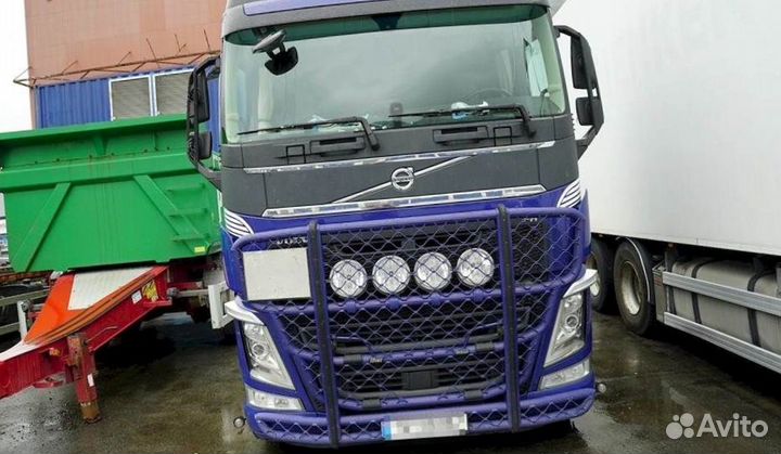 Разбираем европейский грузовик Volvo, FH с 2013