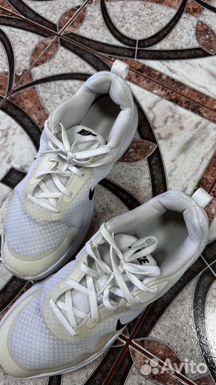 Кроссовки женские nike 25 см