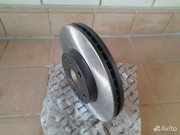 Toyota Camry XV10/20/30 Диск тормозной Новый 1 шт