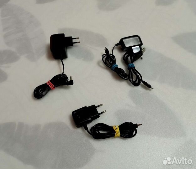 Зарядные устройства для кнопочных телефонов