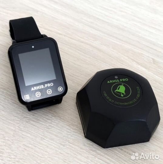 Кнопка вызова персонала, официанта Бургер и часы