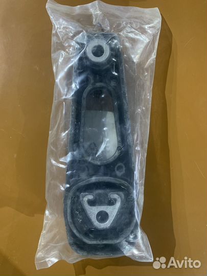 Опора двигателя нижняя renault Duster 4*4