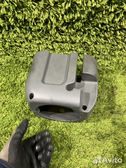 Кожух рулевой колонки Jeep Grand Cherokee WH WK