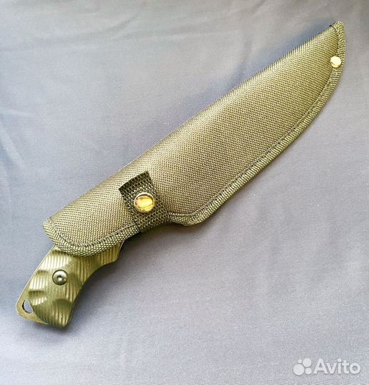 Нож туристический