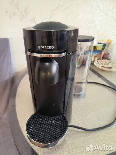 Кофемашина nespresso vertuo plus