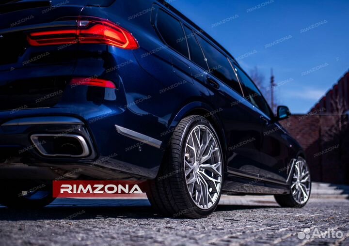 Кованые диски R22 на BMW X7