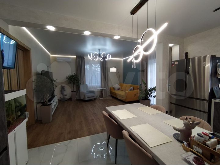 Дом 152 м² на участке 4 сот.