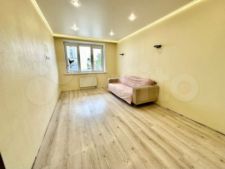 1-к. квартира, 37,6 м², 1/8 эт.