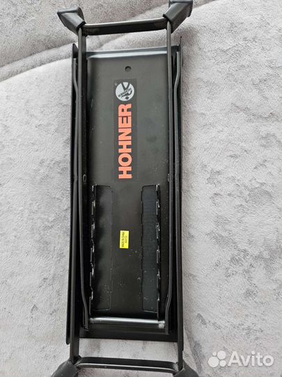 Подставка для ног игры на гитаре