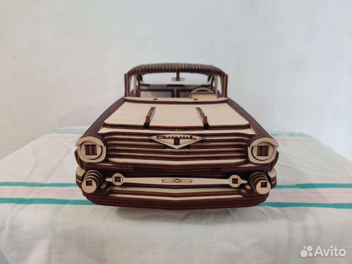 Деревянная модель автомобиля Chevrolet Bel Air 59