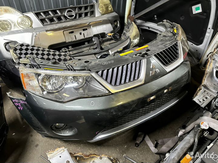 Ноускат Mitsubishi Outlander XL 2006-2010