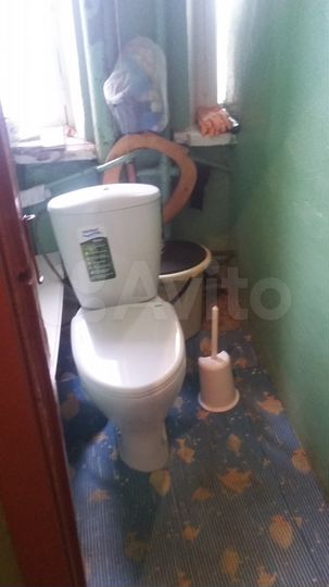 Комната 18 м² в 5-к., 5/5 эт.