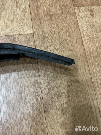 Решетка бампера camry 50