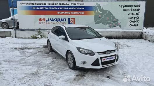 Обшивка двери задней правой Ford Focus 3 2006952
