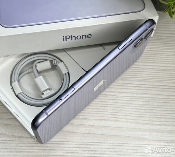 iPhone 11, 128 ГБ