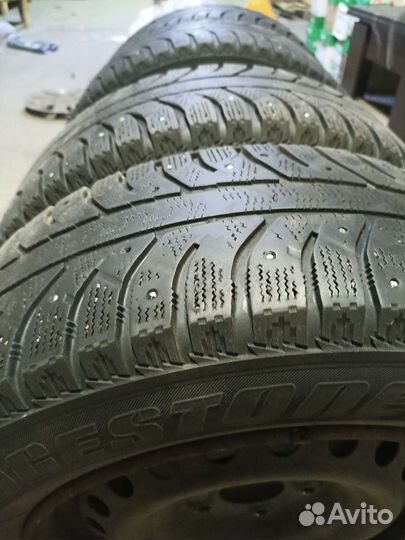 Колеса Bridgestone Ice Cruiser 7000 на дисках Рено