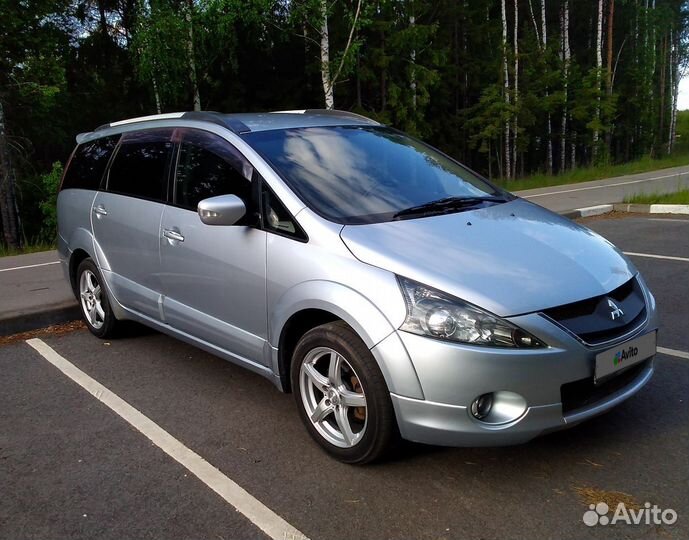 Mitsubishi Grandis 2.4 AT, 2006, 97 000 км