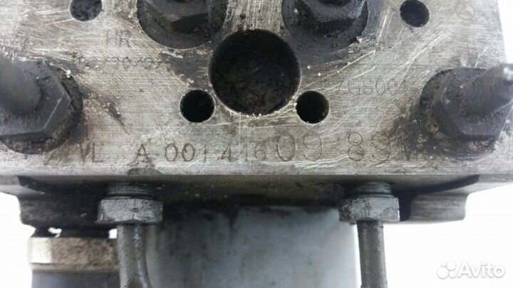 Блок abs Mercedes Vito W639 646.983 2005