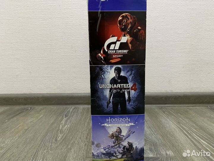 Sony Playstation 4 Slim