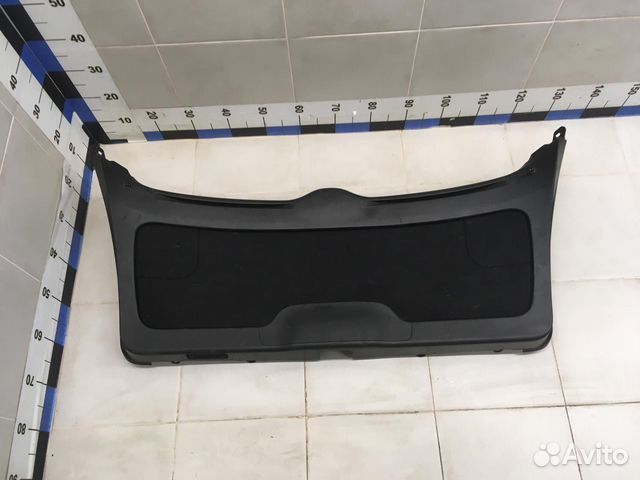 Обшивка двери багажника Legacy Outback (B13) 2003