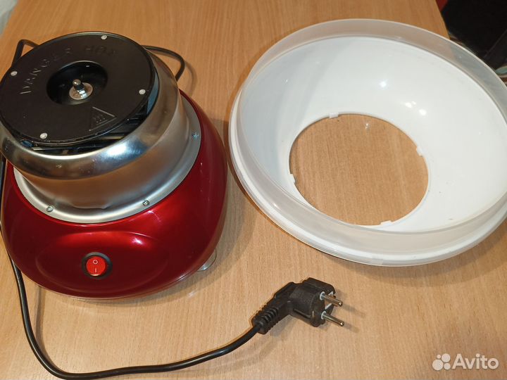 Прибор для приготовления сахарной ваты